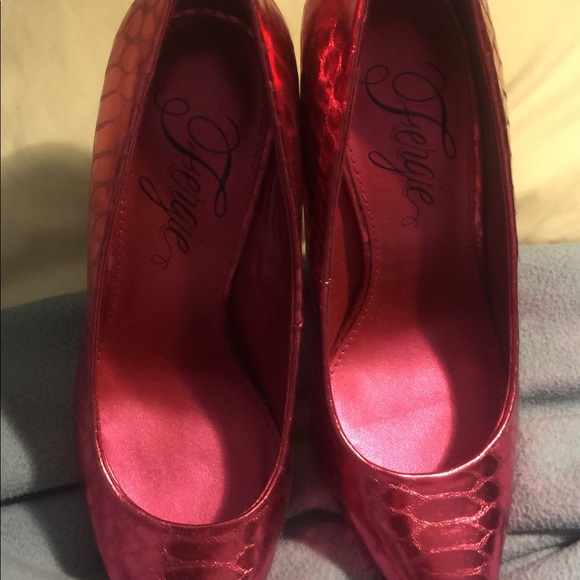 Heel - Picture 2 of 3